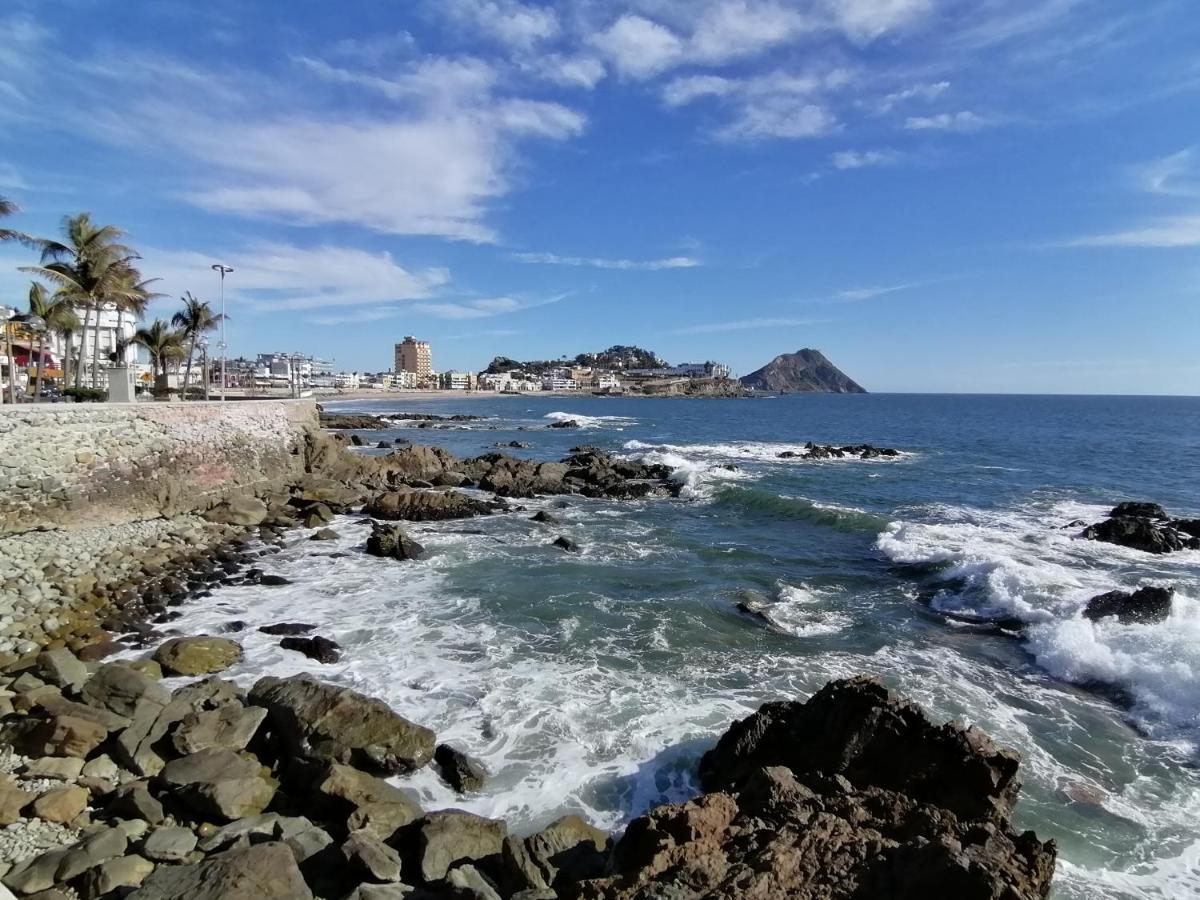 Casa Dahlia 2 Bed & Breakfast Mazatlan Luaran gambar