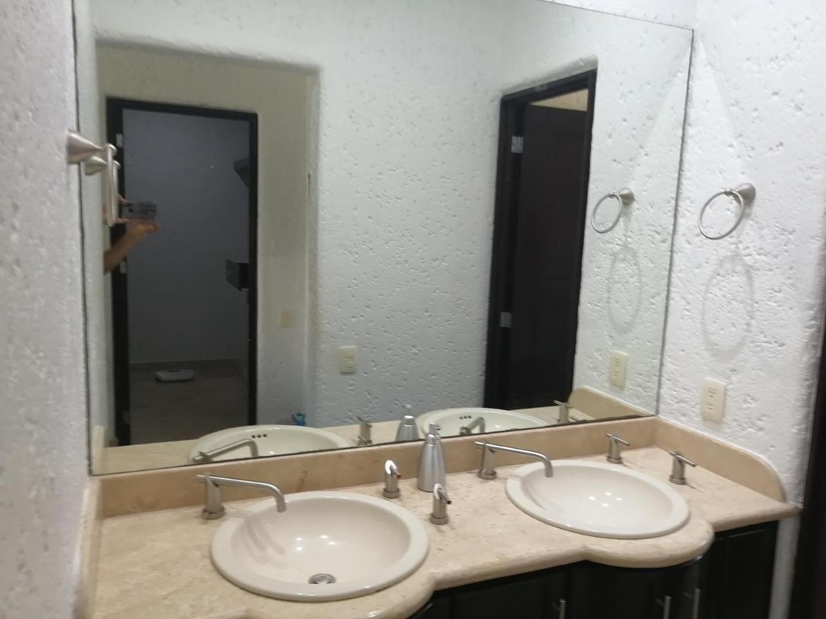 Casa Dahlia 2 Bed & Breakfast Mazatlan Bilik gambar